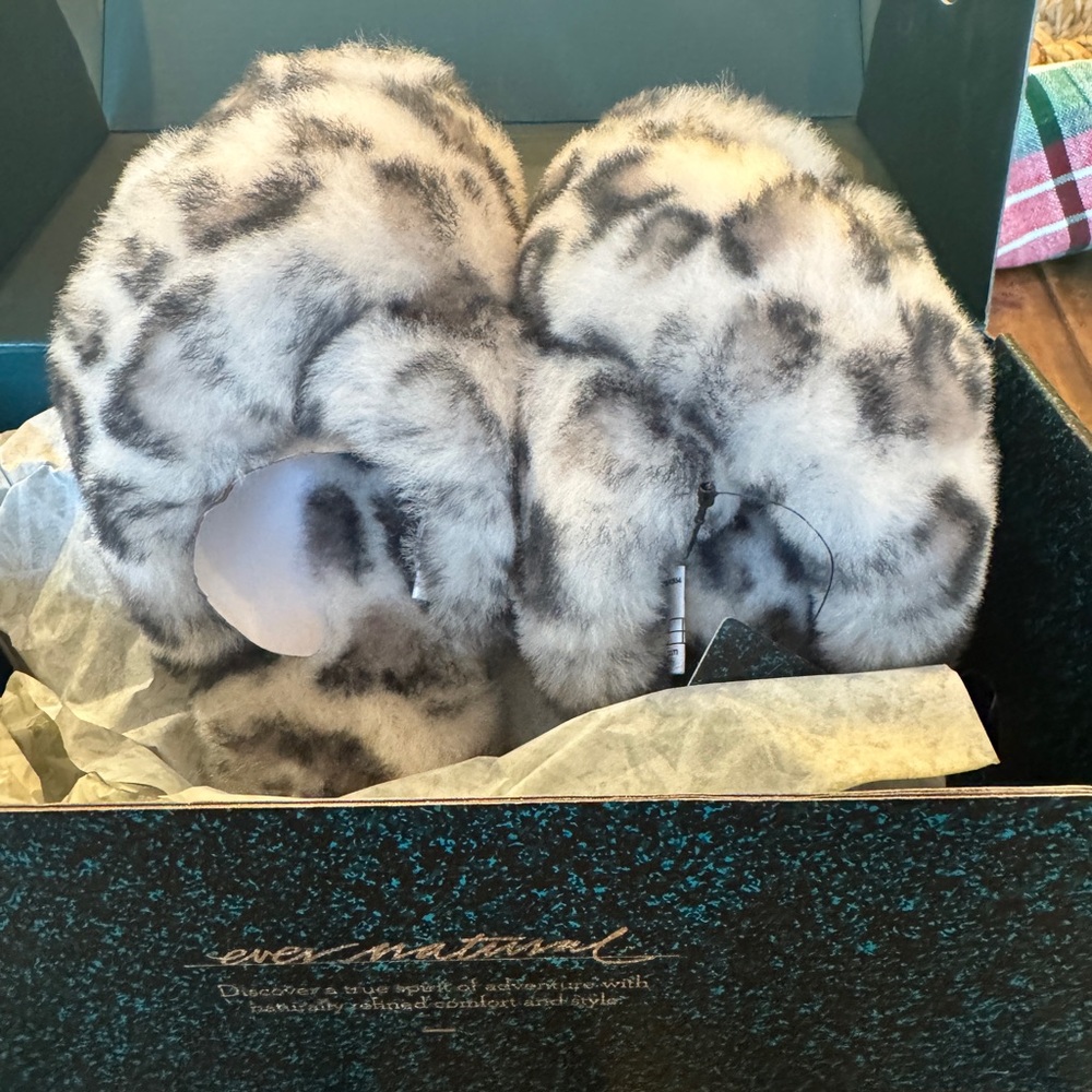 Emu Australia Snow Leopard Slippers - Picture 4 of 5
